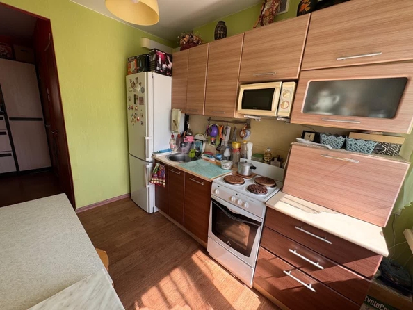 
   Продам 2-комнатную, 43.6 м², 1905 года ул, 28

. Фото 13.