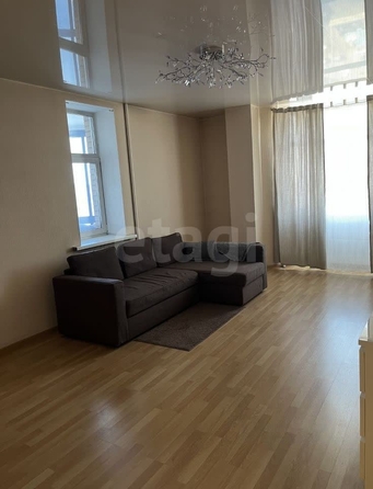 
  Сдам в аренду 2-комнатную квартиру, 50 м², Новосибирск

. Фото 1.