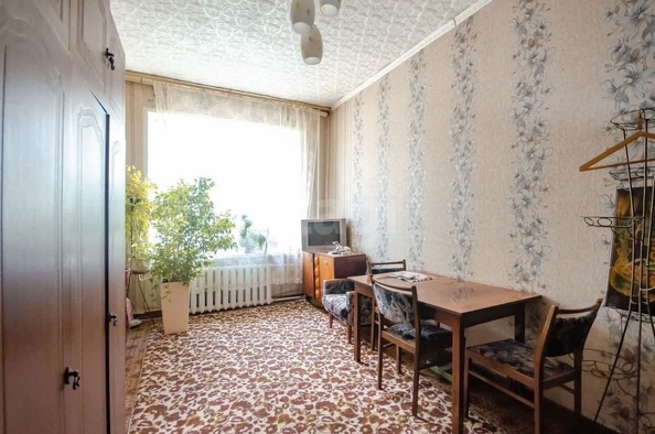 
   Продам 2-комнатную, 49.3 м², Фабричная ул, 6

. Фото 2.