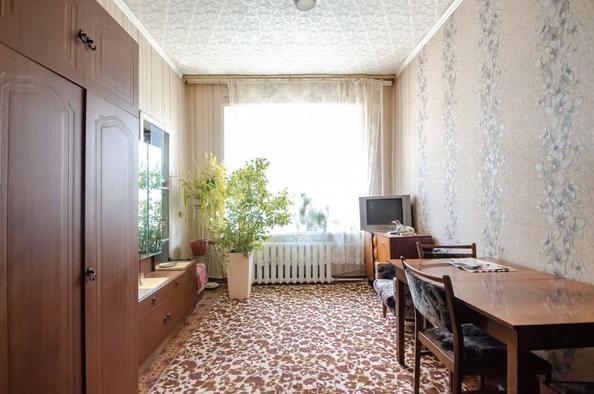 
   Продам 2-комнатную, 49.3 м², Фабричная ул, 6

. Фото 11.