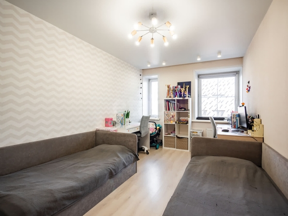 
   Продам 3-комнатную, 79.3 м², Большевистская ул, 122

. Фото 22.