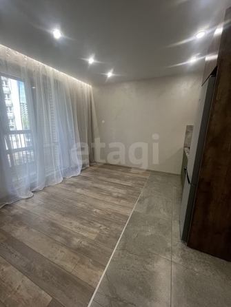 
   Продам 2-комнатную, 38 м², генерал-майора Рожкина А.Н. ул, 14

. Фото 16.