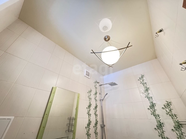 
   Продам 3-комнатную, 74.2 м², Героев Труда ул, 14

. Фото 4.