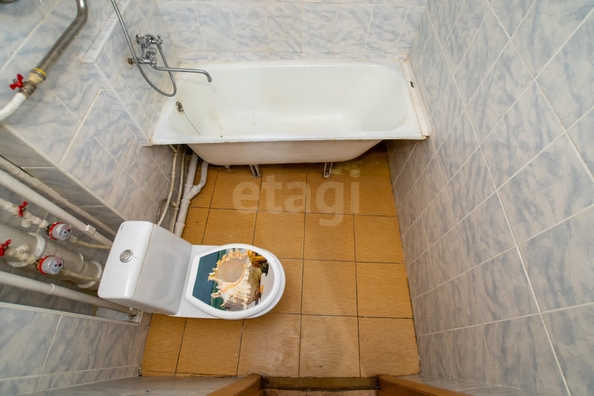 
   Продам 1-комнатную, 30.7 м², Пархоменко ул, 14

. Фото 7.