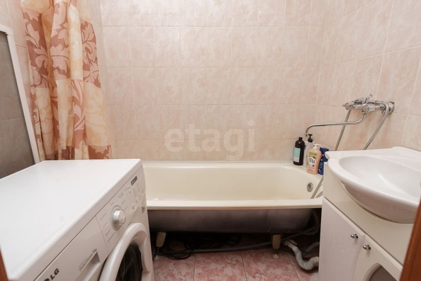 
  Сдам в аренду 2-комнатную квартиру, 60 м², Новосибирск

. Фото 3.