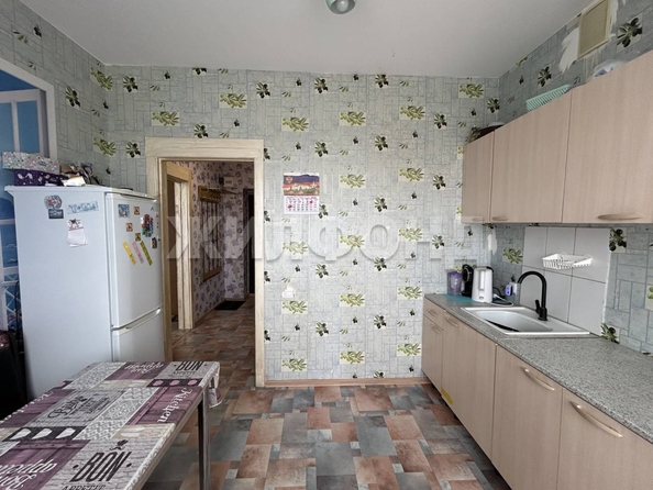 
   Продам 1-комнатную, 36.8 м², Октябрьская ул, 37

. Фото 4.