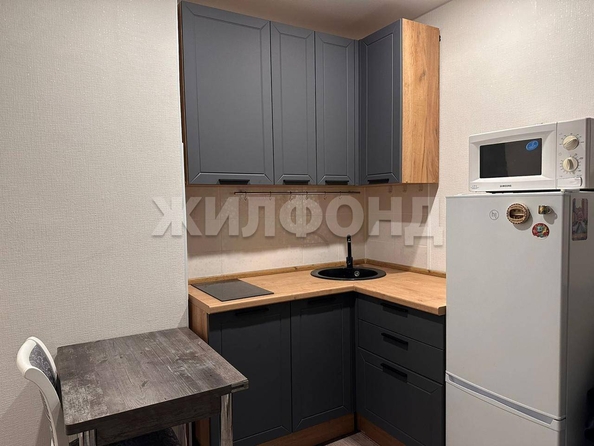 
  Продается 1-комн. квартира, 43 м², Виктора Уса ул, д. 7
. Фото 4.