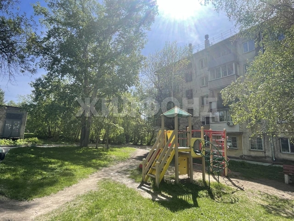 
   Продам 2-комнатную, 42.9 м², Сибиряков-Гвардейцев ул, 17

. Фото 16.