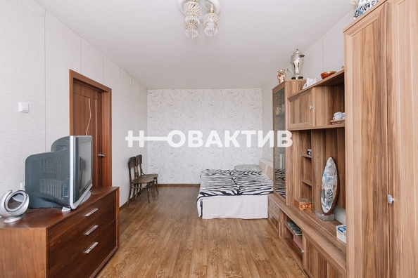 
  Продается 2-комн. квартира, 43 м², Нарымская ул, д. 19
. Фото 4.