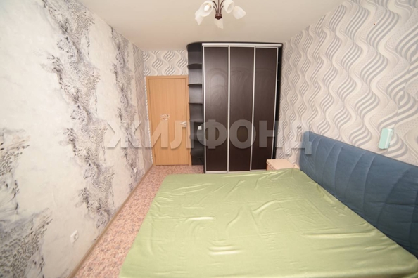 
   Продам 3-комнатную, 76.9 м², Петухова ул, 14/5

. Фото 13.
