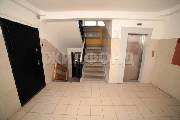 
   Продам 3-комнатную, 76.9 м², Петухова ул, 14/5

. Фото 28.