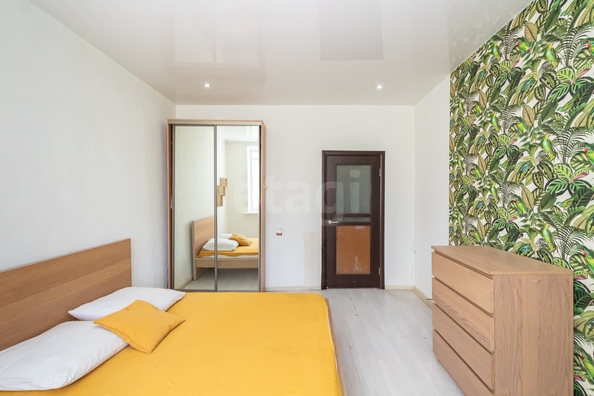 
  Продается 2-комн. квартира, 55.7 м², Семьи Шамшиных ул, д. 85
. Фото 5.