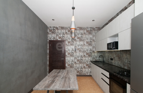 
  Продается 1-комн. квартира, 42.1 м², Кирова ул, д. 340
. Фото 25.