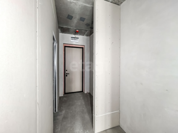 
   Продам студию, 31.6 м², Владимира Заровного ул, 28/1

. Фото 3.
