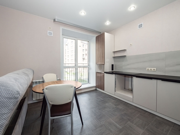 
  Сдается 2-комн. квартира, 44 м², Красный пр-кт, д. 323
. Фото 3.