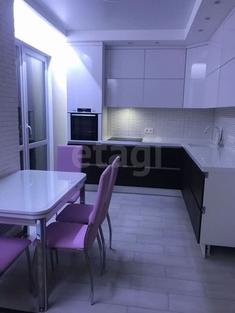 
   Продам 2-комнатную, 70.8 м², Ясный Берег ул, 9

. Фото 17.