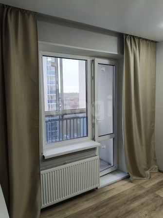 
  Сдается 1-комн. квартира, 37 м², Рябиновая ул, д. 10
. Фото 3.