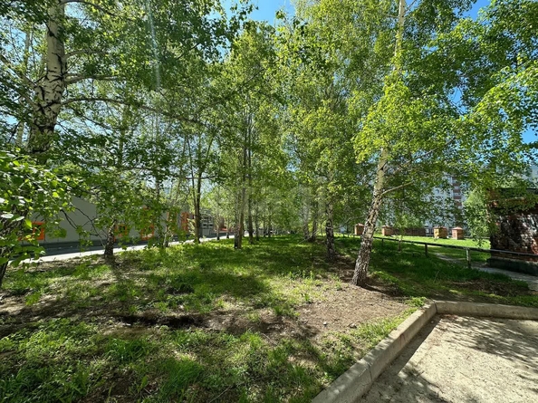 
   Продам 1-комнатную, 37.3 м², Родники ул, 10

. Фото 9.