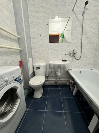 
  Сдается 1-комн. квартира, 30 м², Петухова ул, д. 103
. Фото 4.