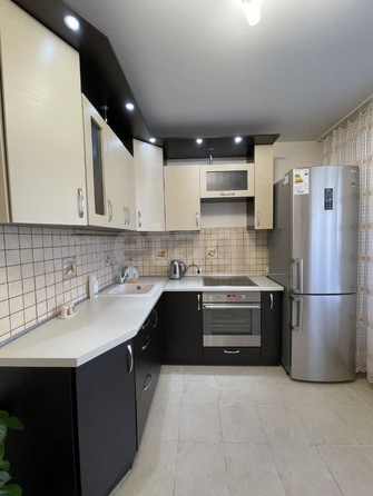 
  Сдам в аренду 1-комнатную квартиру, 36 м², Новосибирск

. Фото 1.