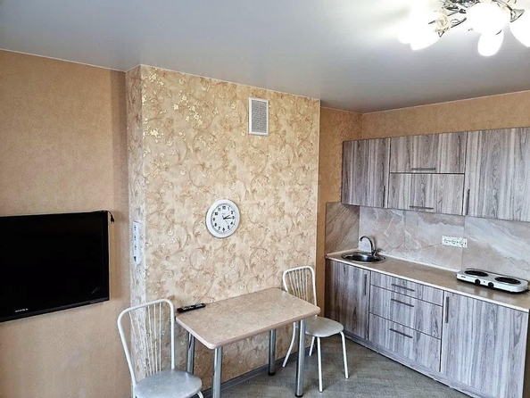 
  Сдается 1-комн. квартира, 32 м², Вилюйская ул, д. 3
. Фото 1.