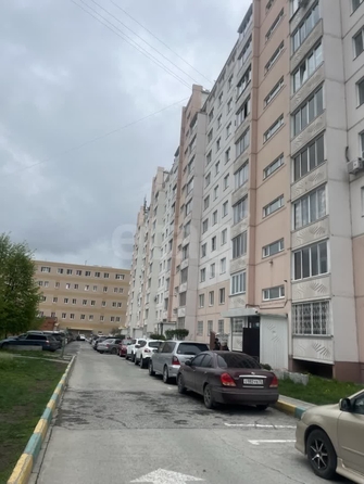 
   Продам 2-комнатную, 56.2 м², Гребенщикова ул, 10

. Фото 1.