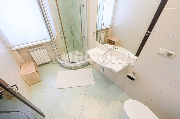 
  Продается дом, 560 м², Новосибирск
. Фото 36.