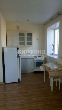 
  Сдам в аренду 1-комнатную квартиру, 31 м², Новосибирск

. Фото 9.