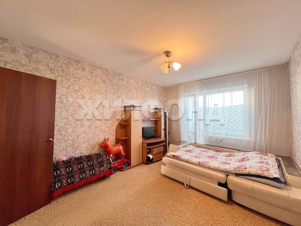 
  Продается 1-комн. квартира, 37.9 м², Сибиряков-Гвардейцев ул, д. 82
. Фото 2.