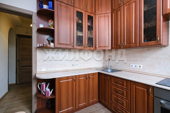 
  Продается 2-комн. квартира, 48 м², Свердлова ул, д. 11
. Фото 16.