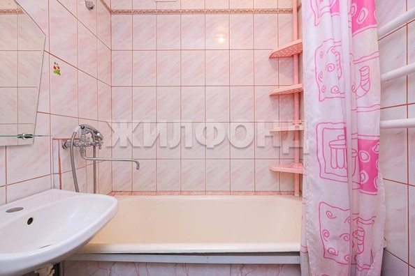 
  Продается 3-комн. квартира, 57.5 м², Олеко Дундича ул, д. 23/1
. Фото 17.