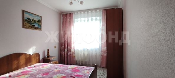 
  Сдается 2-комн. квартира, 52 м², Лазурная ул, д. 18
. Фото 4.