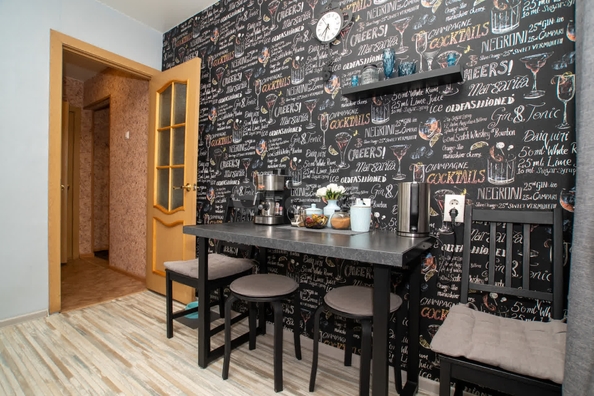 
  Продается 3-комн. квартира, 58.9 м², Полтавская ул, д. 33
. Фото 3.