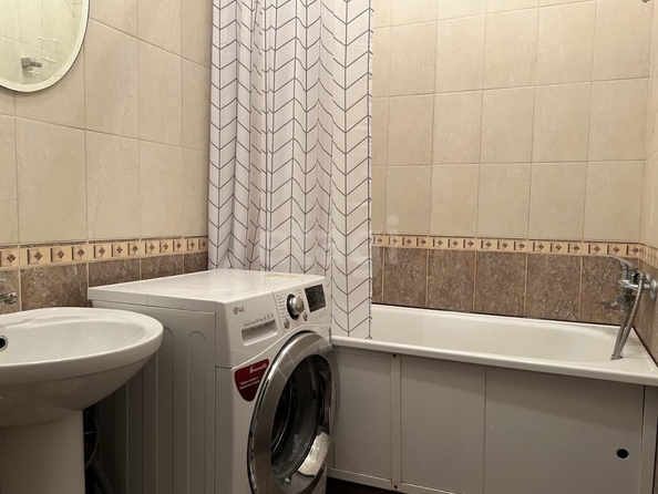 
  Сдается 2-комн. квартира, 65 м², Выборная ул, д. 99/6
. Фото 11.