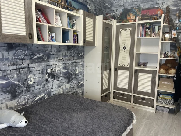 
  Продается 2-комн. квартира, 63 м², Петухова ул, д. 156
. Фото 12.