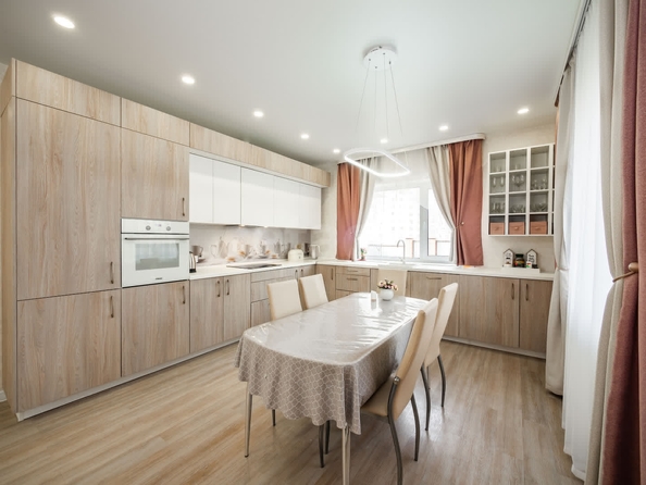 
  Продается дом, 289.8 м², Новосибирск
. Фото 36.