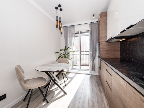
  Продается 1-комн. квартира, 40 м², Мясниковой ул, д. 30
. Фото 1.
