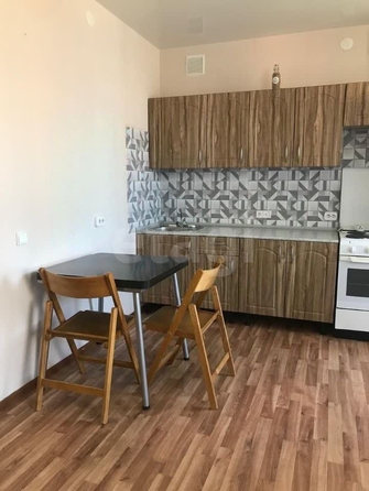 
  Сдается 1-комн. квартира, 27 м², Романтиков ул, д. 6/1
. Фото 1.