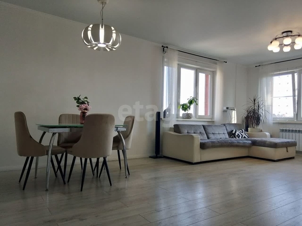 
  Продается 3-комн. квартира, 111 м², 1905 года ул, д. 85/1
. Фото 1.