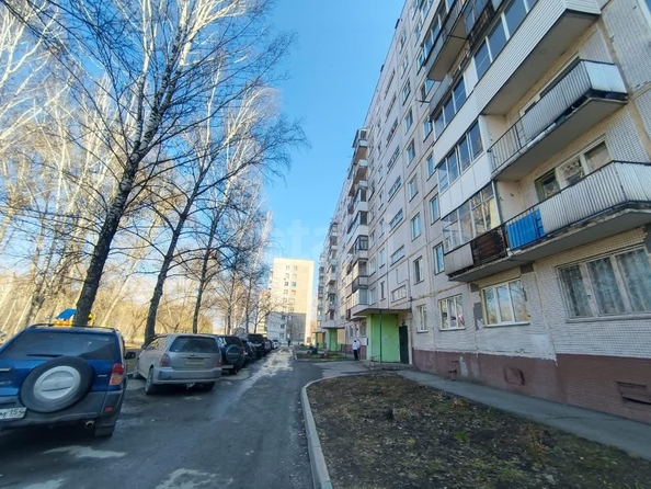 
  Продается 3-комн. квартира, 60.3 м², Петухова ул, д. 120
. Фото 1.