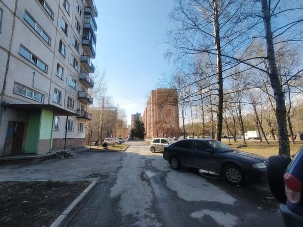 
  Продается 3-комн. квартира, 60.3 м², Петухова ул, д. 120
. Фото 3.