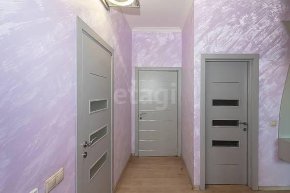
  Продается 2-комн. квартира, 90.4 м², Кирова ул, д. 25
. Фото 8.