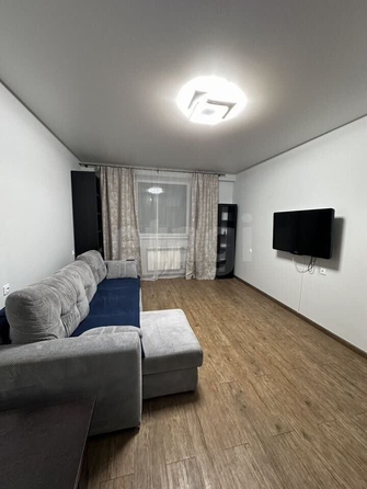 
  Сдается 1-комн. квартира, 48 м², Михаила Немыткина ул, д. 12
. Фото 5.