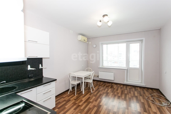 
  Сдается 2-комн. квартира, 37.7 м², Титова ул, д. 264
. Фото 3.