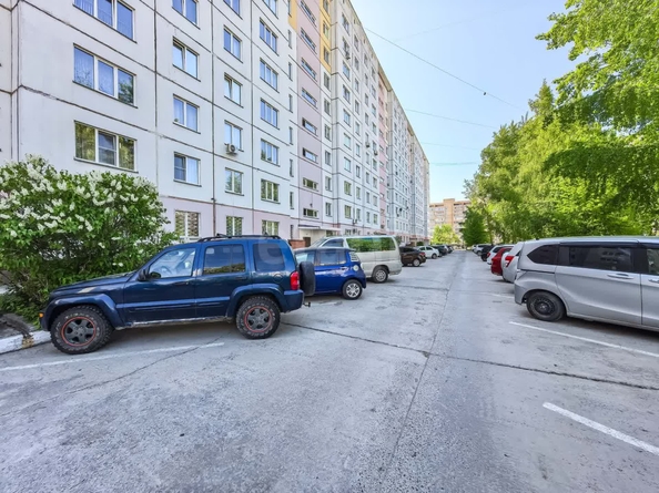 
  Продается 3-комн. квартира, 66.7 м², Свечникова ул, д. 2
. Фото 25.