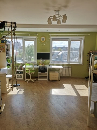 
  Продается 3-комн. квартира, 104 м², Некрасова ул, д. 63
. Фото 6.