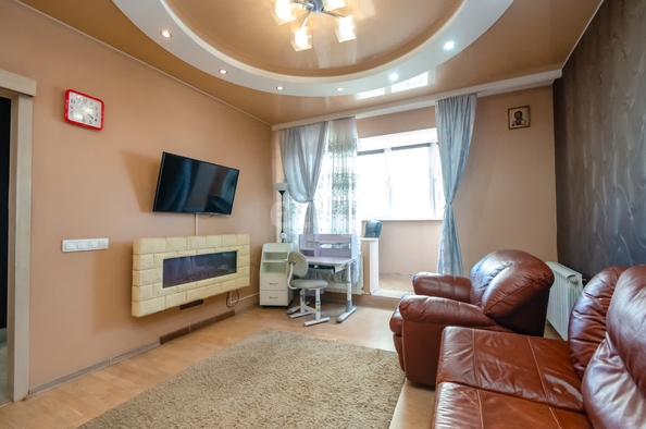
  Продается 2-комн. квартира, 66 м², Романова ул, д. 60
. Фото 3.