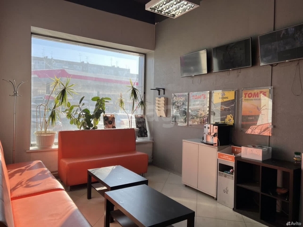 
  Сдается универсальное помещение, 370 м², Бориса Богаткова ул, д. 253/2
. Фото 2.