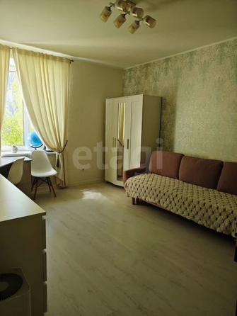 
  Продается 3-комн. квартира, 64.8 м², Сибирская ул, д. 33
. Фото 3.