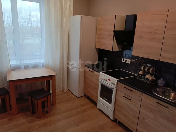 
  Сдается 1-комн. квартира, 30 м², Есенина ул, д. 67
. Фото 2.
